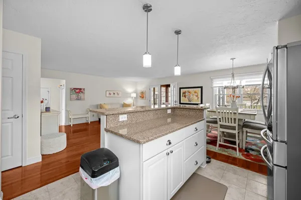 $274,900 | 4688 5th Street, East Moline, IL 61244