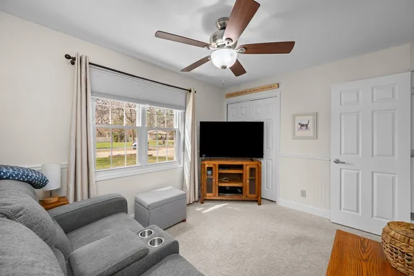 $274,900 | 4688 5th Street, East Moline, IL 61244