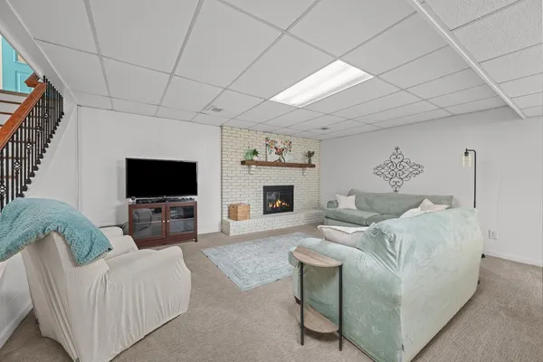 $274,900 | 4688 5th Street, East Moline, IL 61244