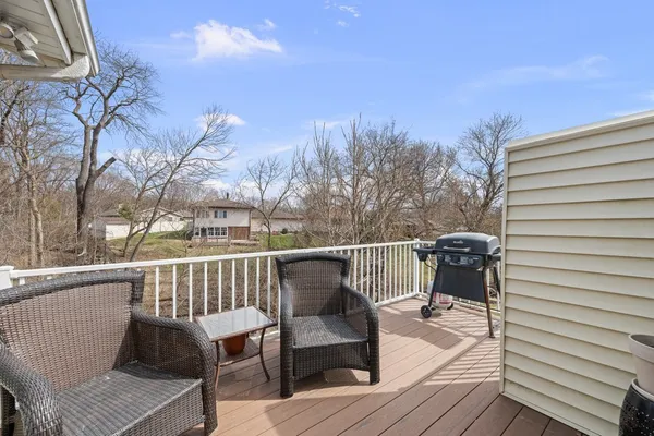 $274,900 | 4688 5th Street, East Moline, IL 61244