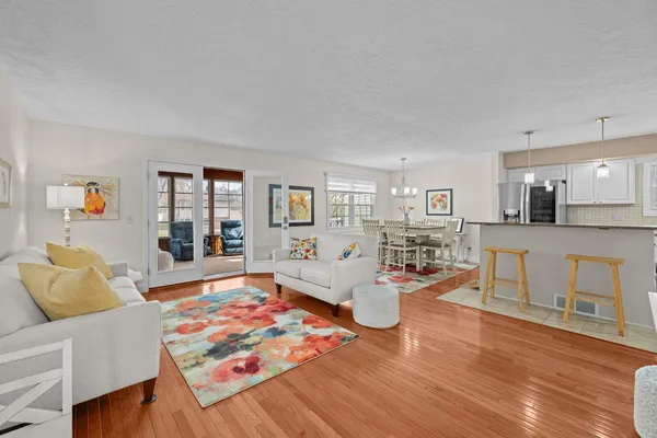 $274,900 | 4688 5th Street, East Moline, IL 61244