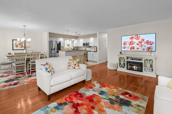 $274,900 | 4688 5th Street, East Moline, IL 61244