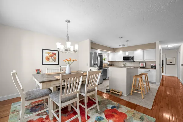 $274,900 | 4688 5th Street, East Moline, IL 61244