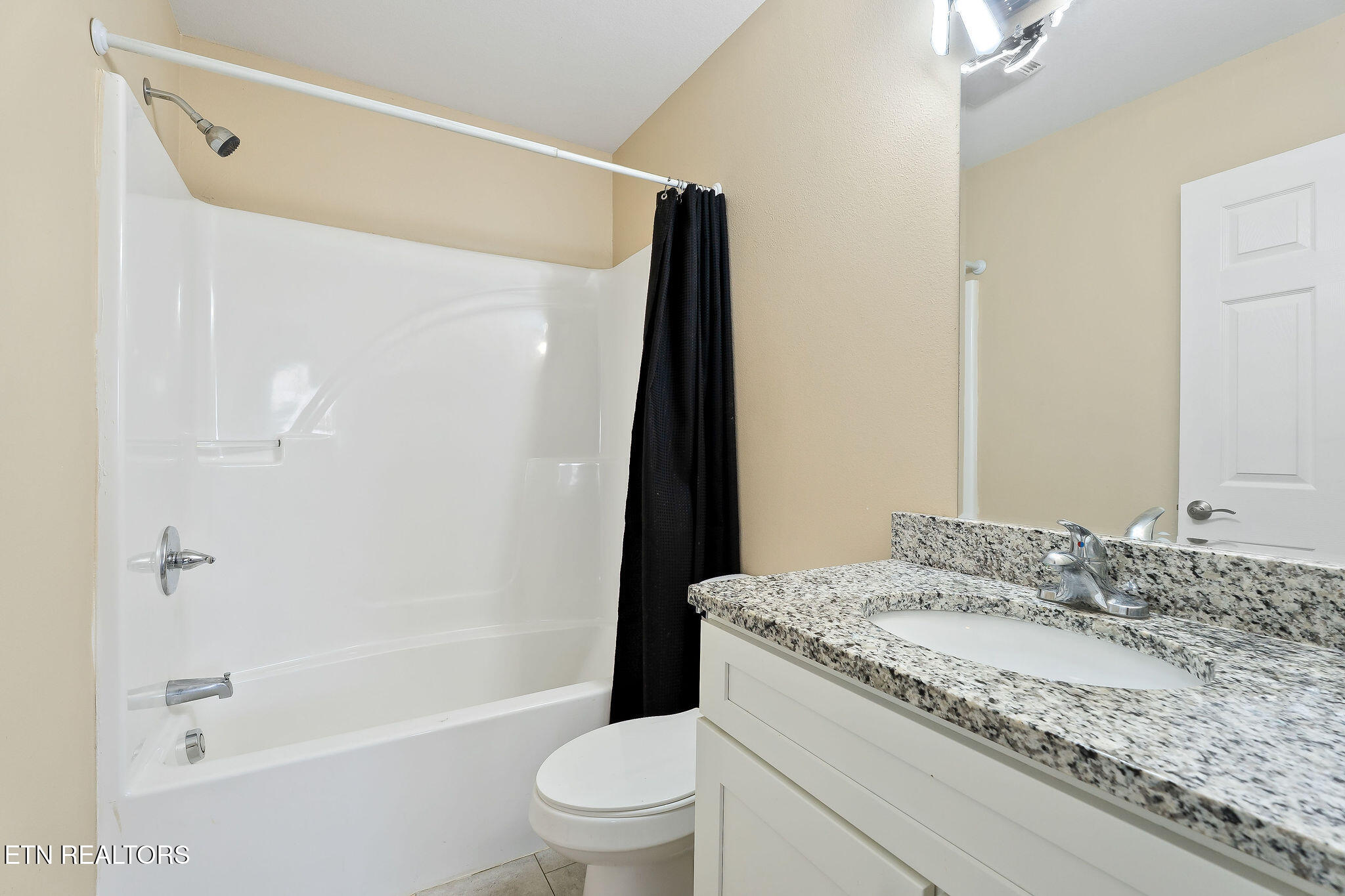 410 Old Elmore Road Crossville, TN 38571 - Photo 18 of 18 Bath