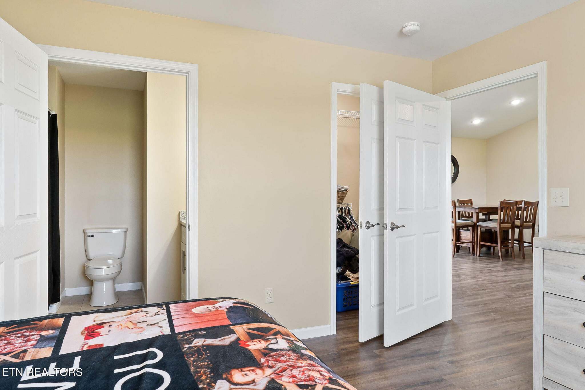 410 Old Elmore Road Crossville, TN 38571 - Photo 9 of 18 Master Bedroom