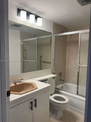 $1,490 | 2052 Exeter C, Unit 2052, Boca Raton, FL 33434