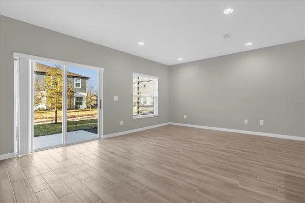 $2,395 | 164 Cape Honeysuckle Place, Sanford, FL 32771