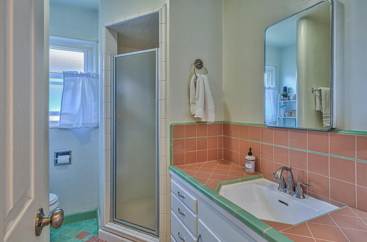 44 College Road Watsonville, CA 95076 - Photo 17 of 32 Gallery Image 17