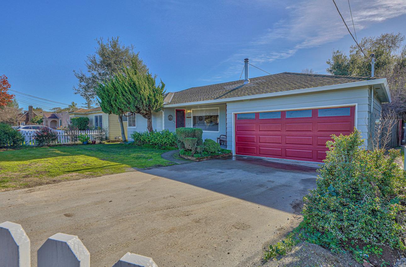 44 College Road Watsonville, CA 95076 - Photo 2 of 32 Gallery Image 2