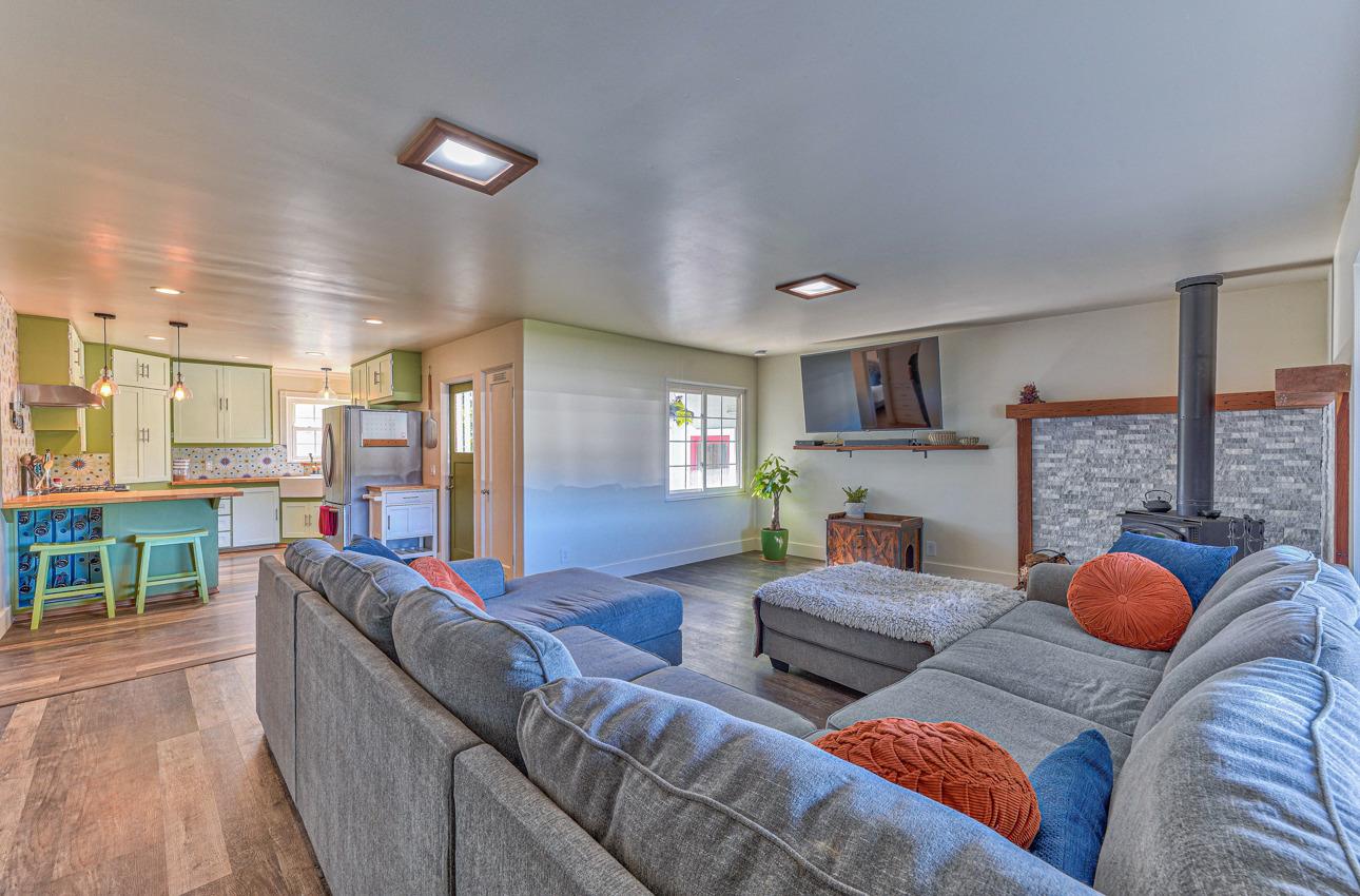 44 College Road Watsonville, CA 95076 - Photo 7 of 32 Gallery Image 7