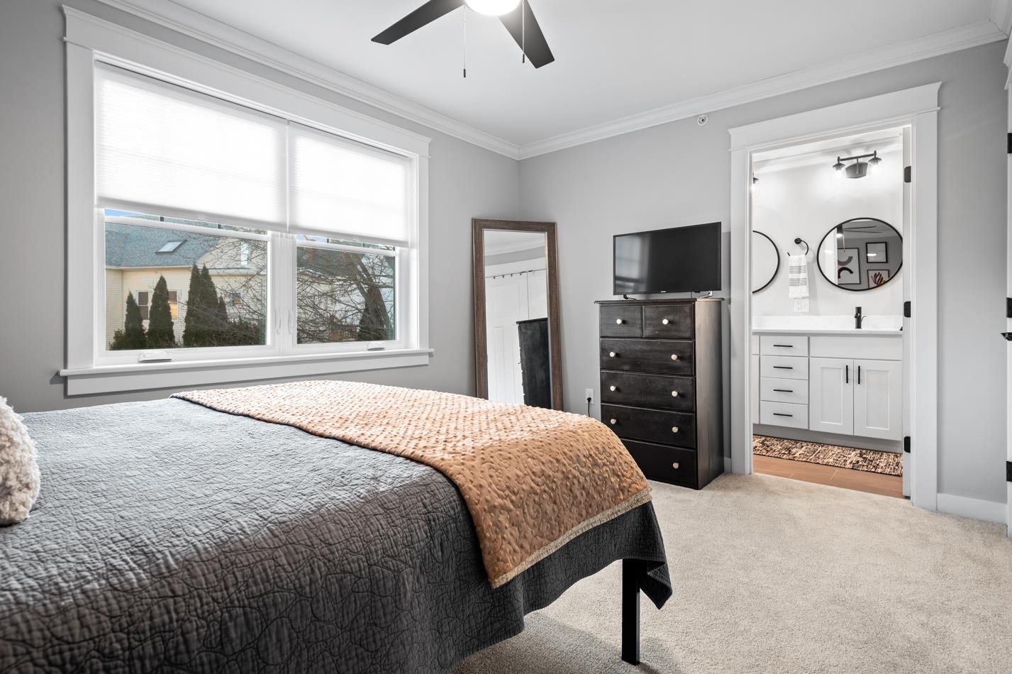 23 Everett Street, Unit 3 Dover, NH 03820 - Photo 15 of 40