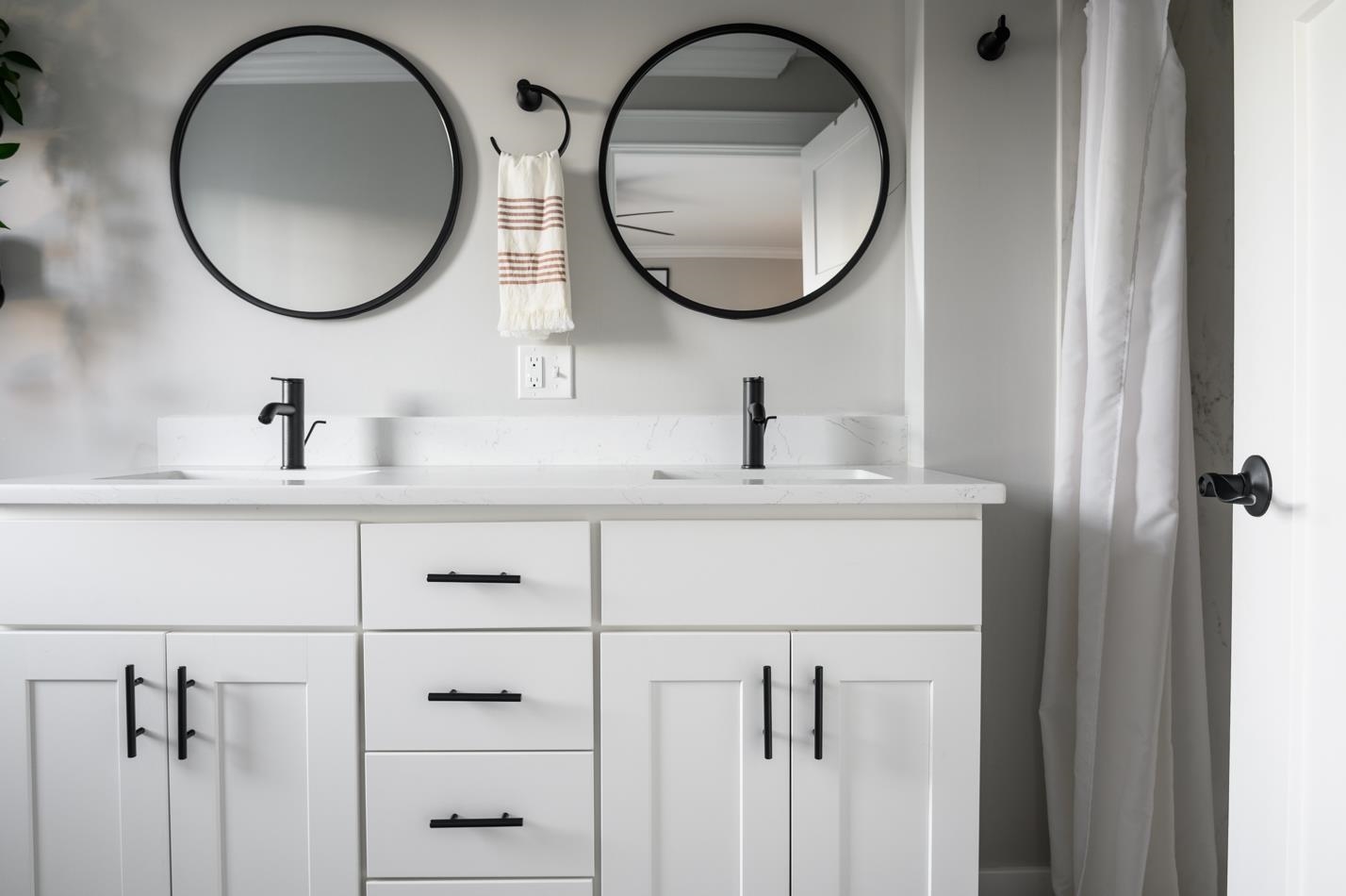 23 Everett Street, Unit 3 Dover, NH 03820 - Photo 16 of 40