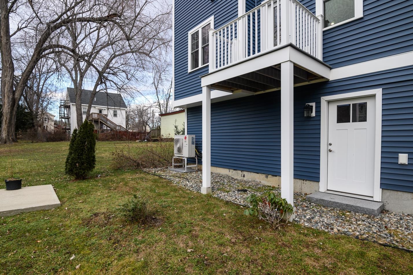 23 Everett Street, Unit 3 Dover, NH 03820 - Photo 33 of 40