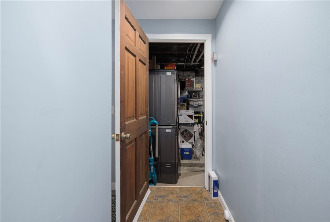 29 Sherwood Road Middletown, RI 02842 - Photo 14 of 36 Gallery Image 14