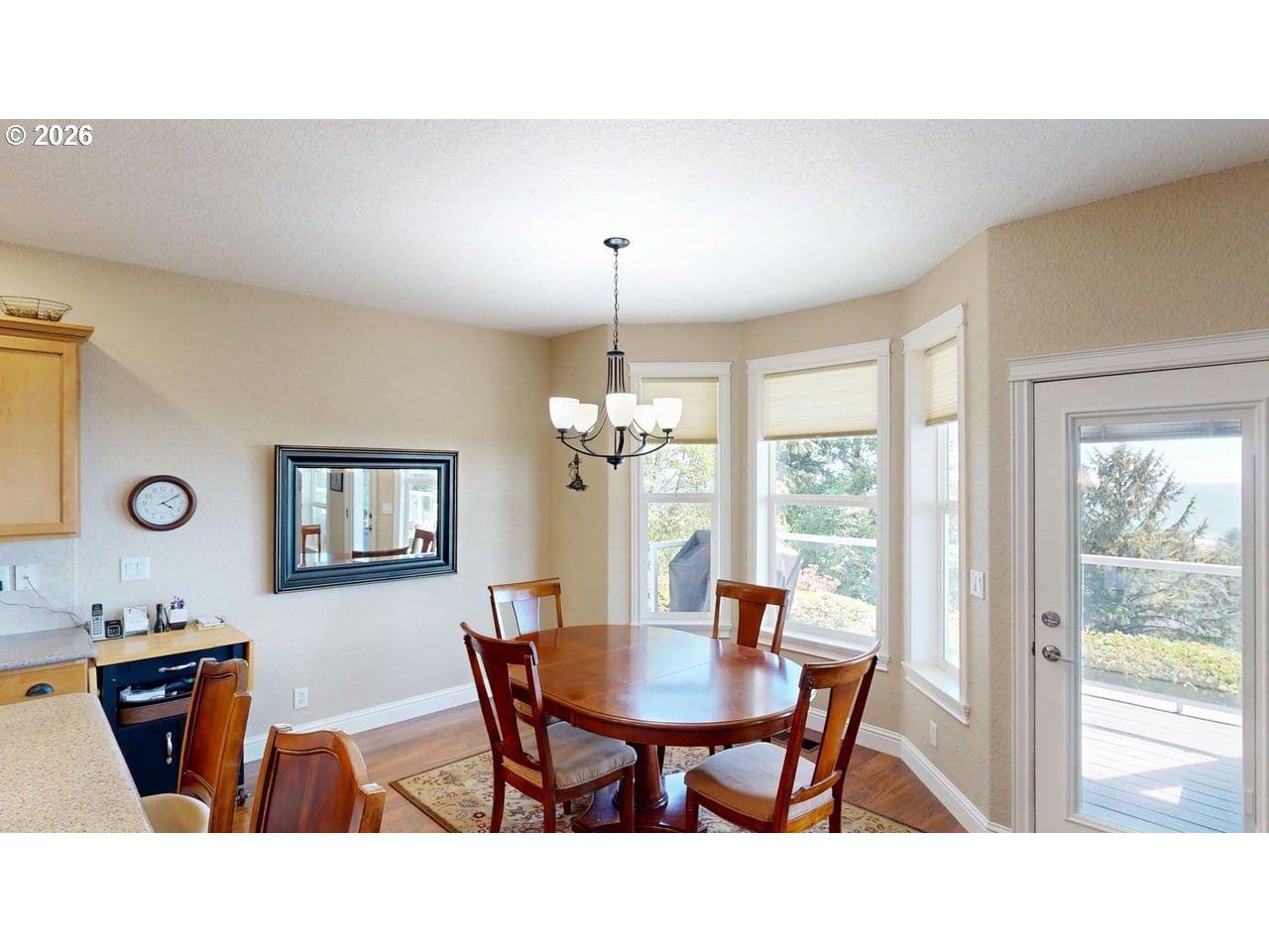 99290 Overlook Road Brookings, OR 97415 - Photo 17 of 42 Dining Area