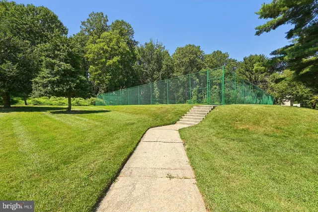 a view of outdoor space yard and green space