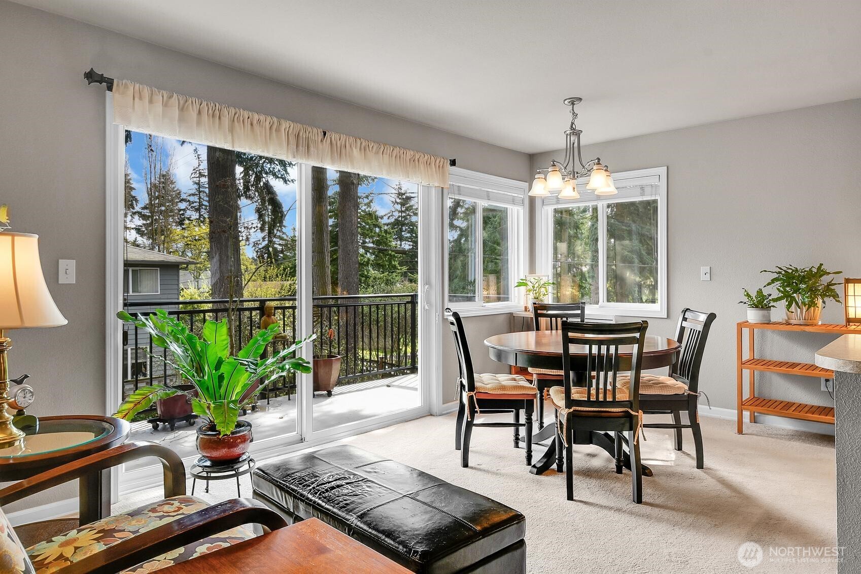 7807 218th Street Southwest, Unit 28 Edmonds, WA 98026 - Photo 5 of 20 Gallery Image 5