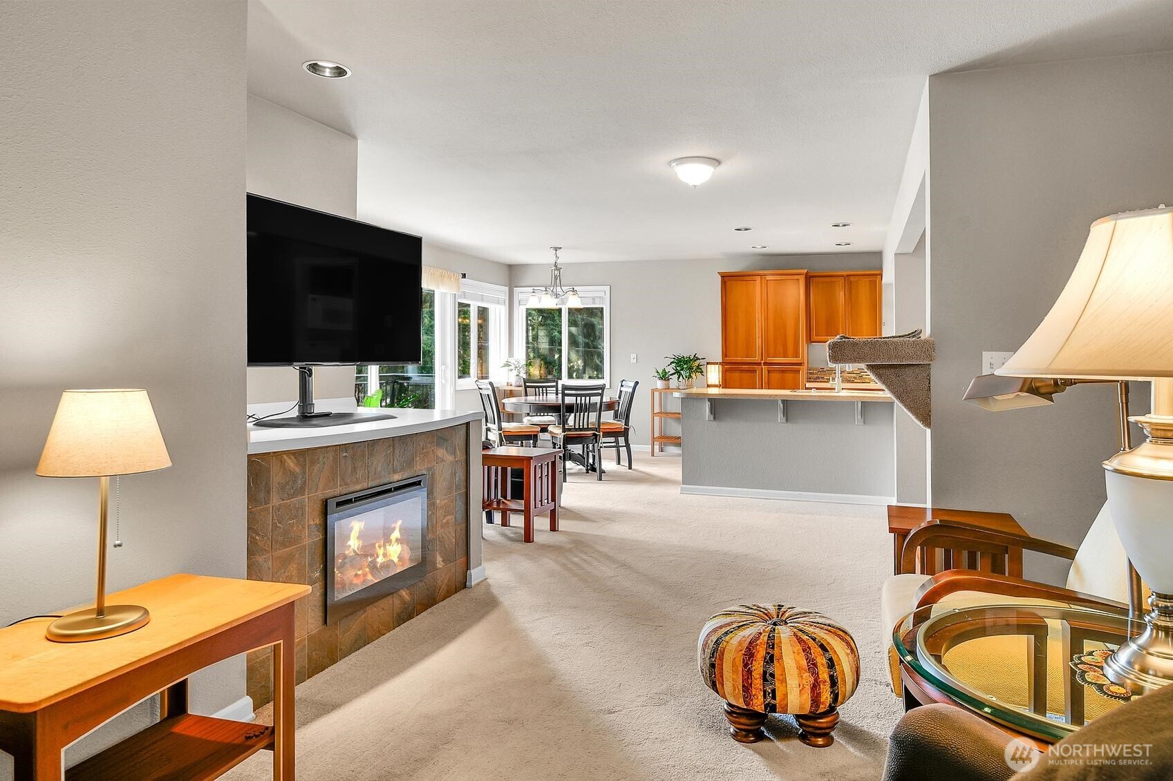 7807 218th Street Southwest, Unit 28 Edmonds, WA 98026 - Photo 6 of 20 Gallery Image 6