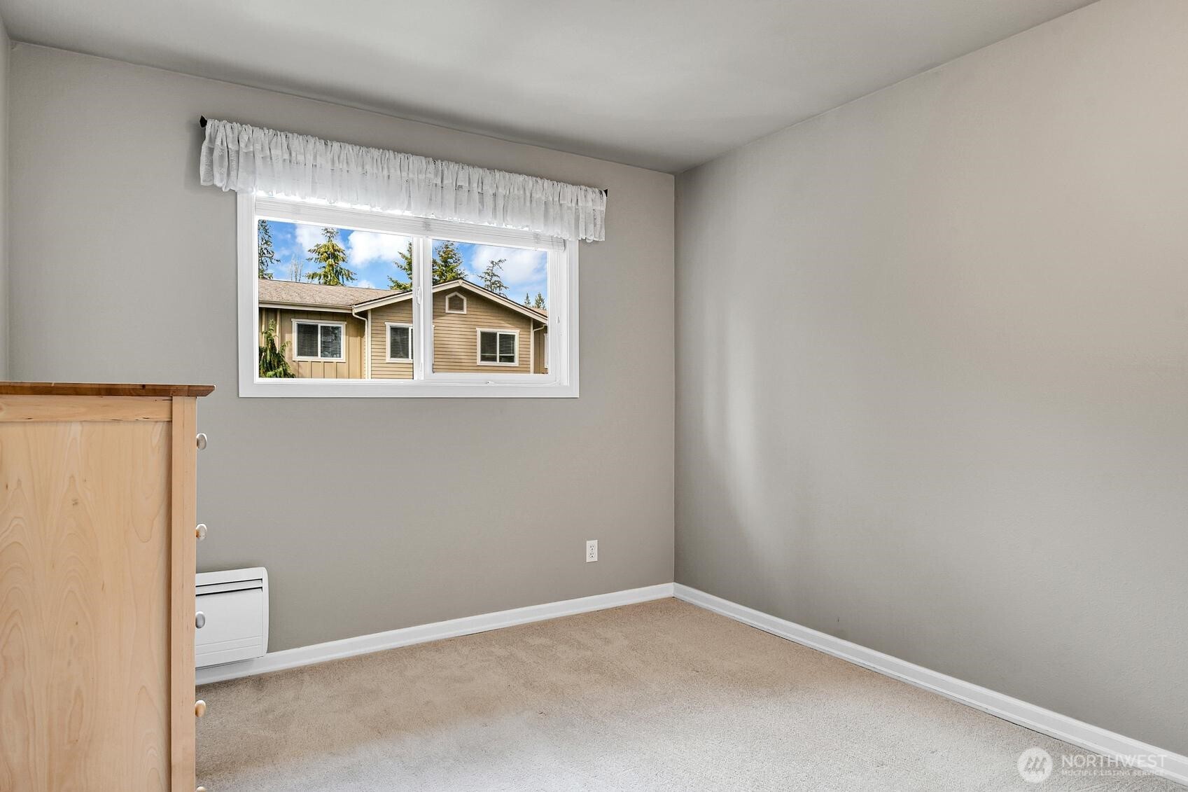 7807 218th Street Southwest, Unit 28 Edmonds, WA 98026 - Photo 8 of 20 Gallery Image 8