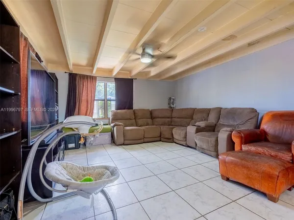 $460,000 | 1331 North 69th Avenue, Hollywood, FL 33024