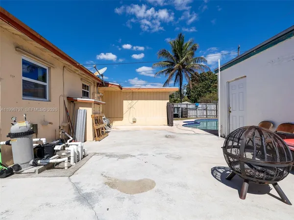 $460,000 | 1331 North 69th Avenue, Hollywood, FL 33024