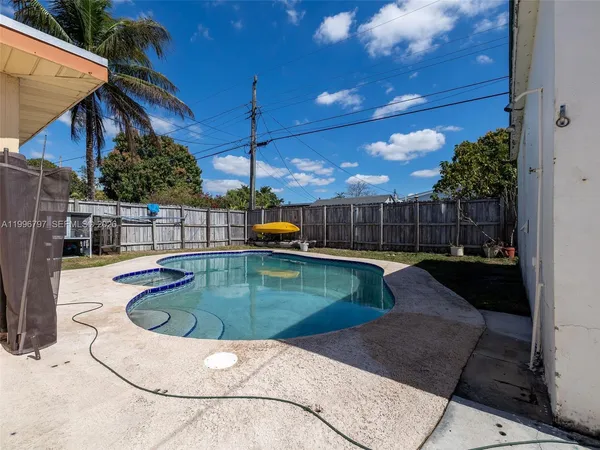 $460,000 | 1331 North 69th Avenue, Hollywood, FL 33024