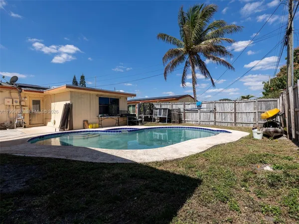 $460,000 | 1331 North 69th Avenue, Hollywood, FL 33024
