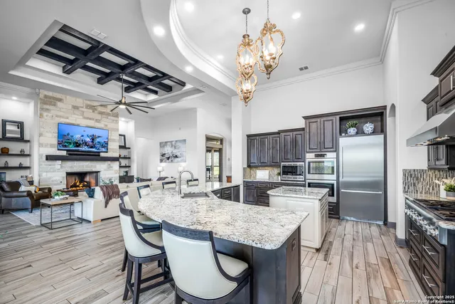 $1,950,000 | 2330 Occidente, New Braunfels, TX 78132