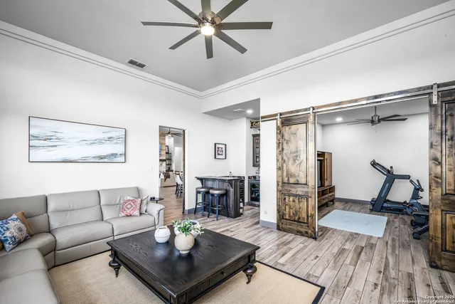 $1,950,000 | 2330 Occidente, New Braunfels, TX 78132