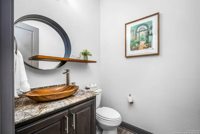 $1,950,000 | 2330 Occidente, New Braunfels, TX 78132