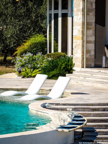 $1,950,000 | 2330 Occidente, New Braunfels, TX 78132