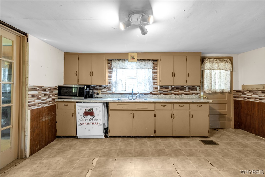 2979 Murdock Road Ridgeway, NY 14103 - Photo 15 of 40