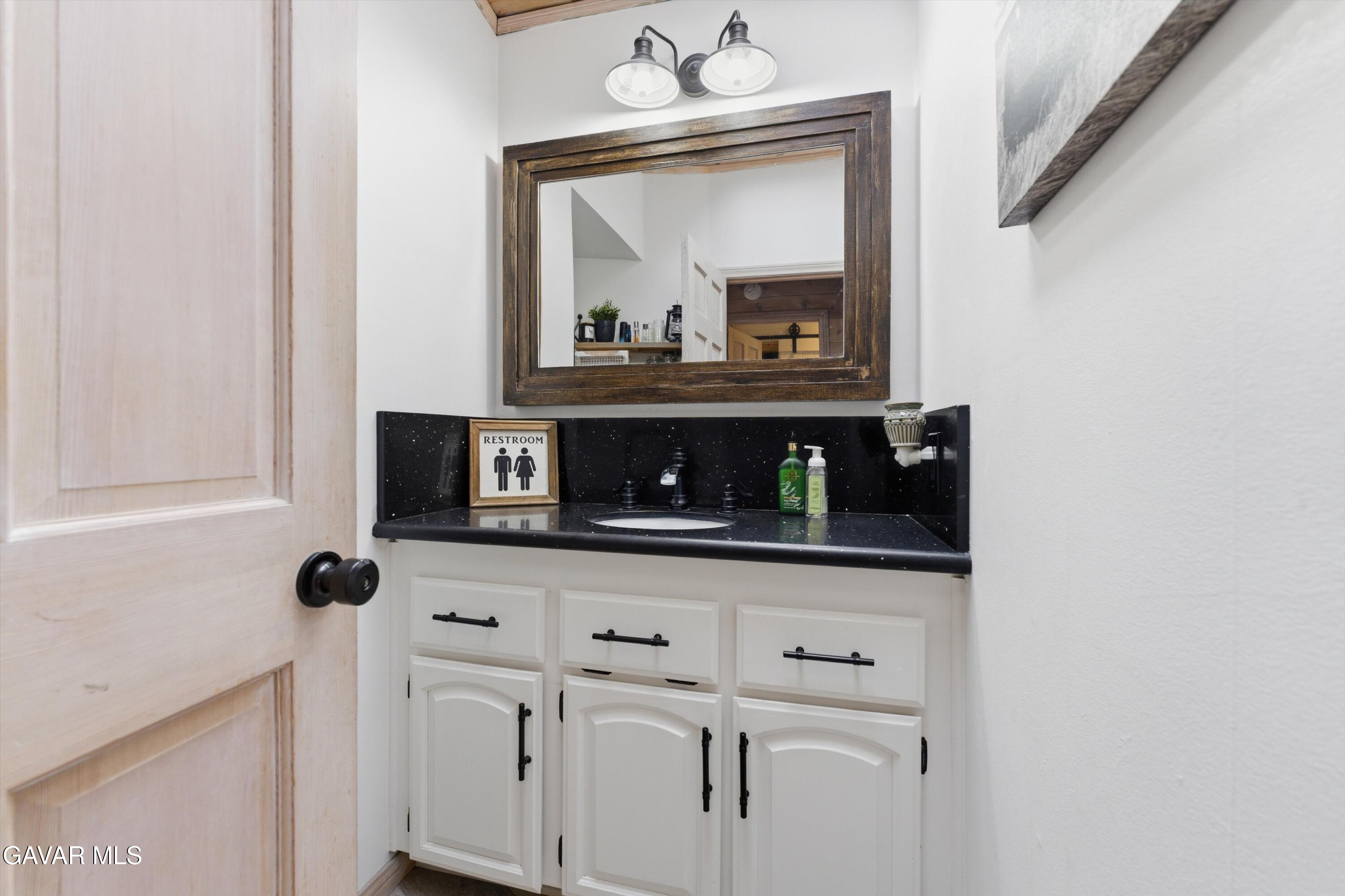 24840 Arrow Court Tehachapi, CA 93561 - Photo 21 of 51 07-JYP02482