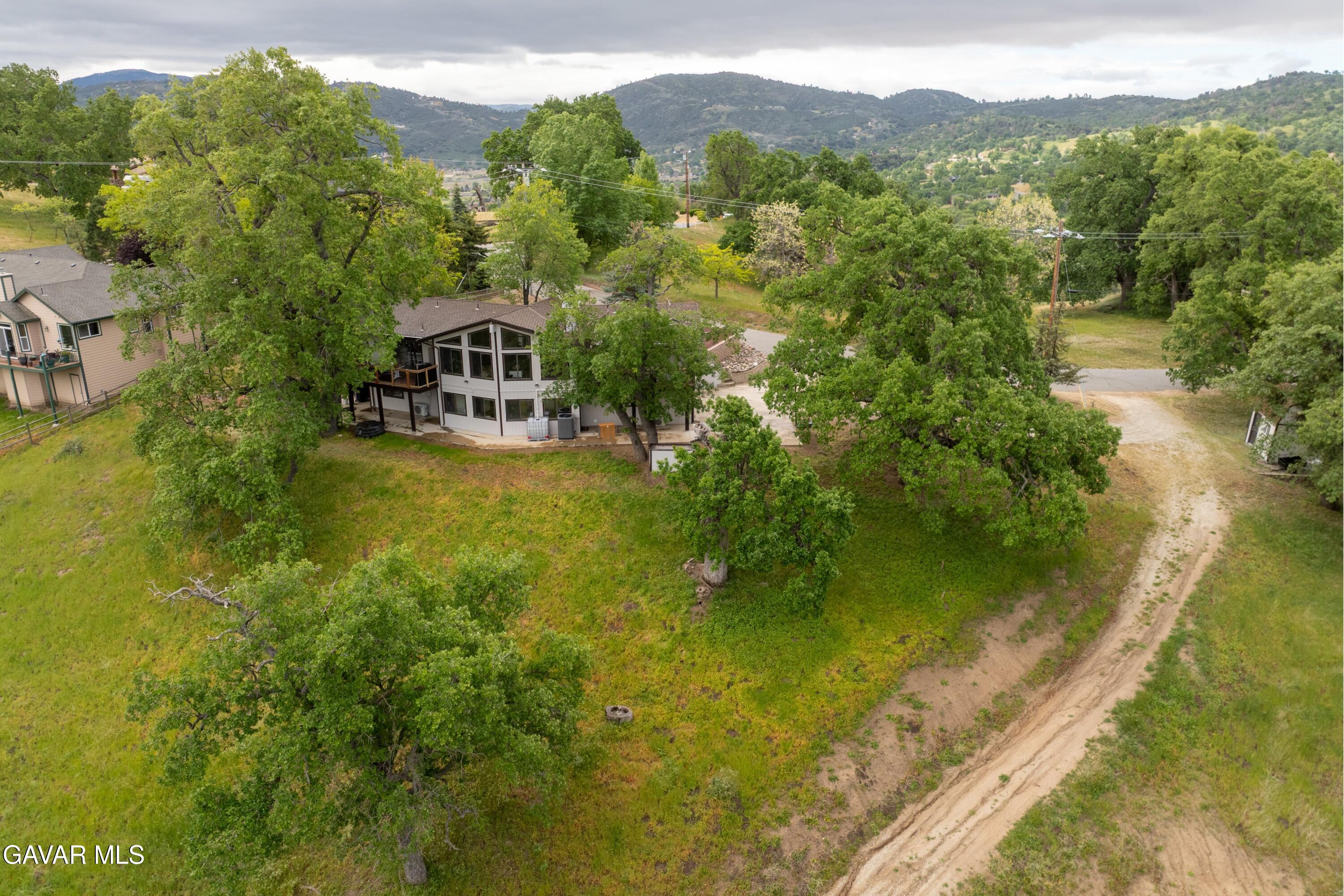 24840 Arrow Court Tehachapi, CA 93561 - Photo 42 of 51 29-DJI_0002-HDR