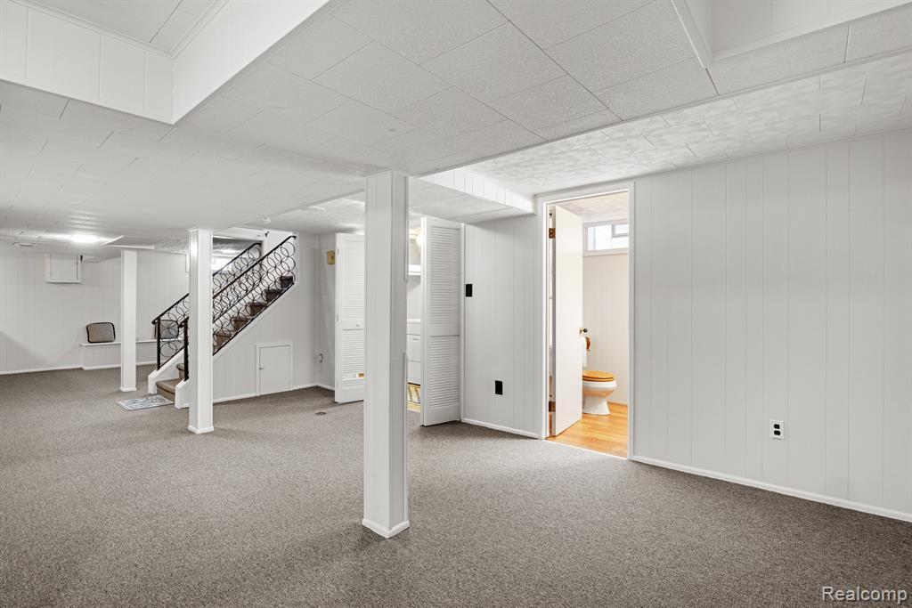 10052 Inkster Road Redford, MI 48239 - Photo 30 of 38