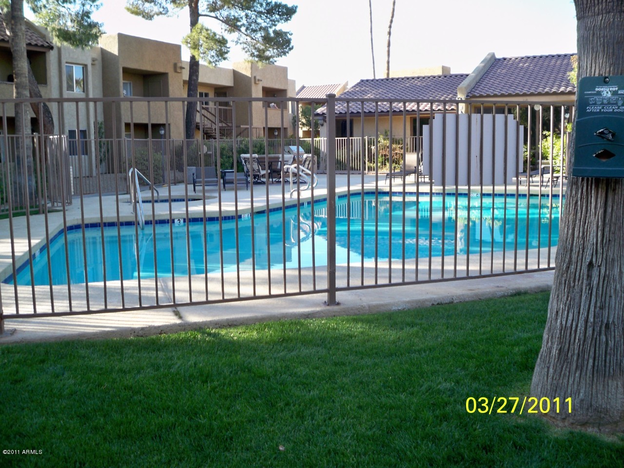 5877 North Granite Reef Road, Unit 2231 Scottsdale, AZ 85250 - Photo 9 of 10 Pool area