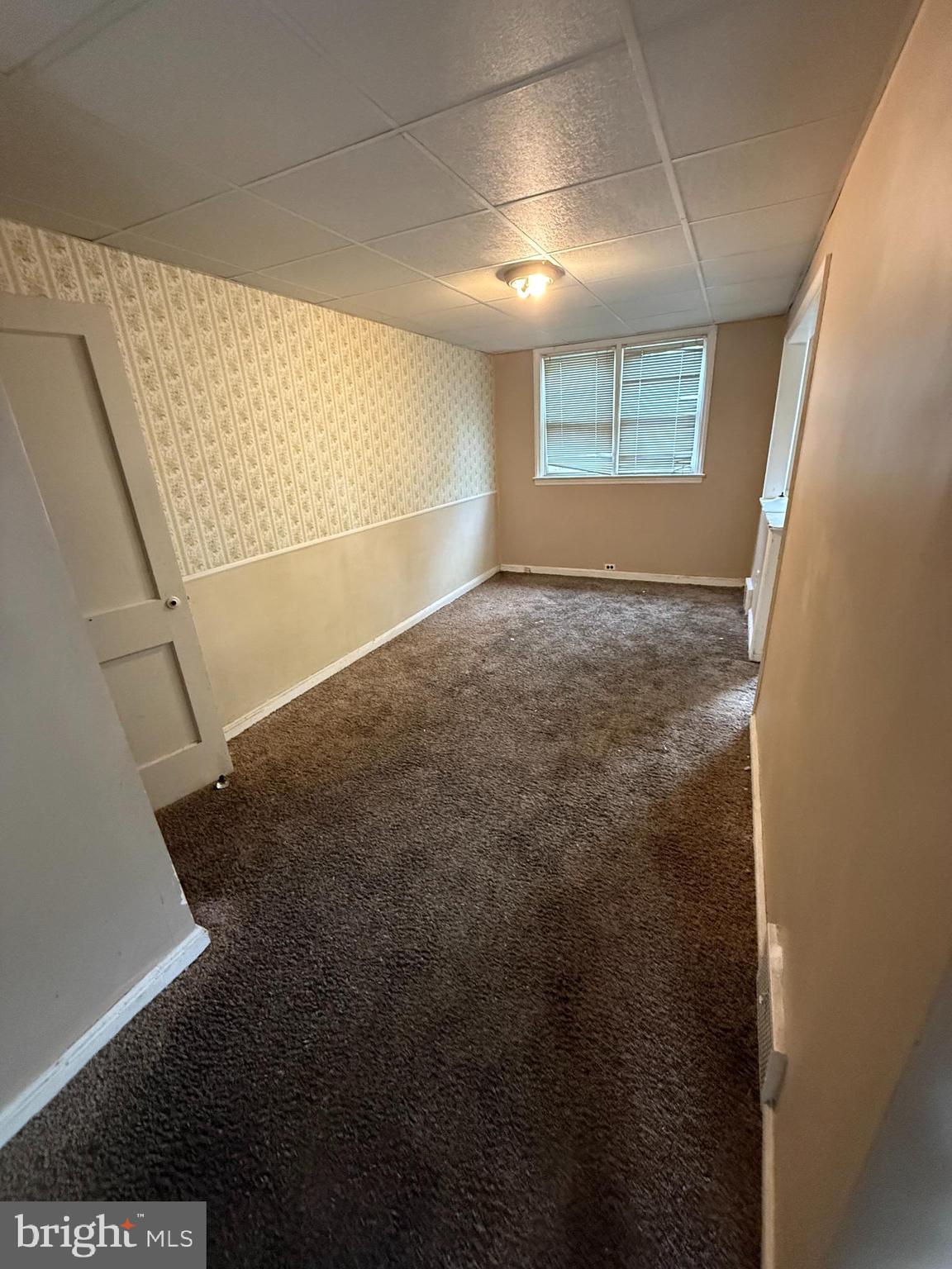 208 Golf Road Darby, PA 19023 - Photo 3 of 8