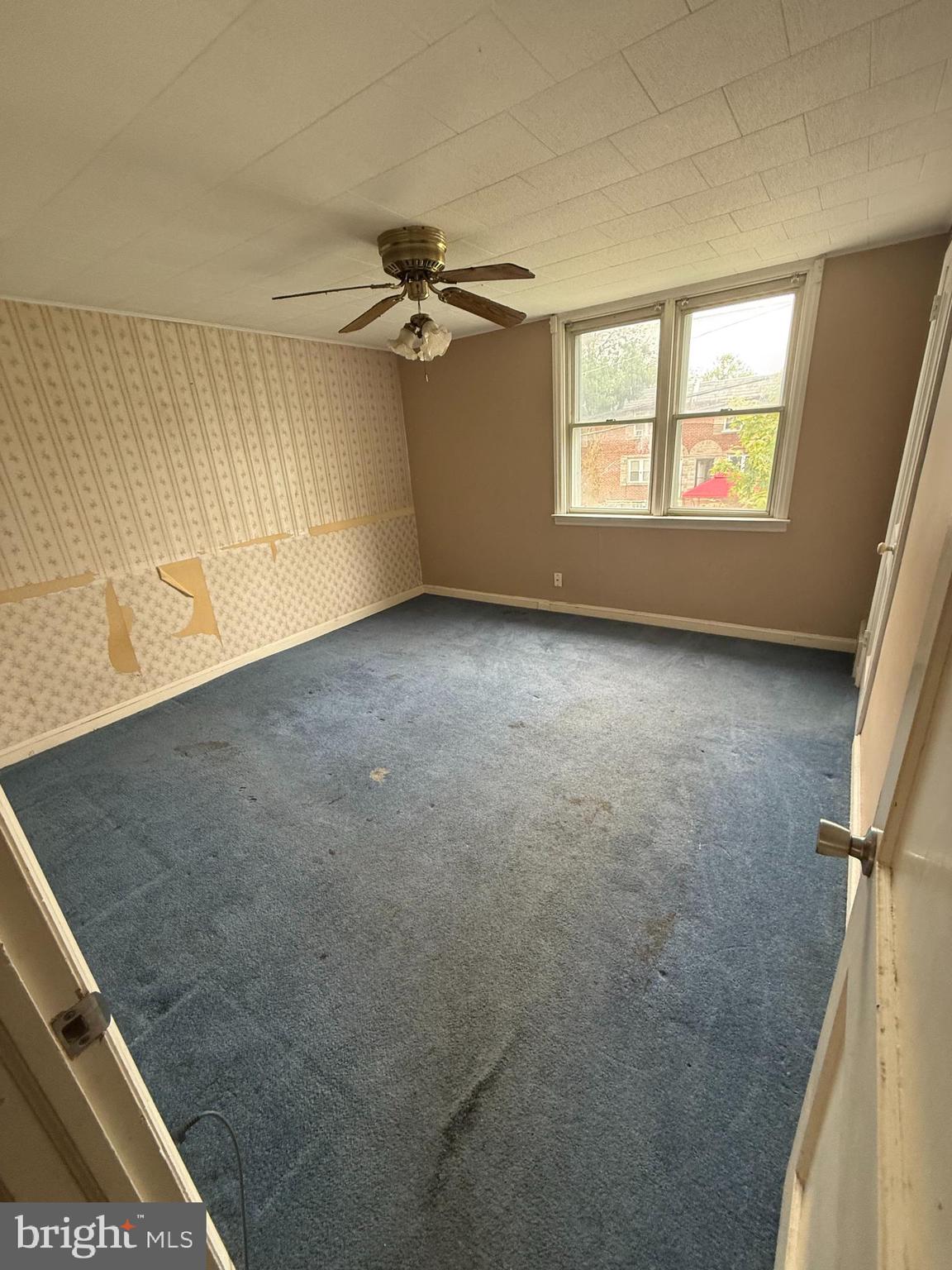 208 Golf Road Darby, PA 19023 - Photo 7 of 8