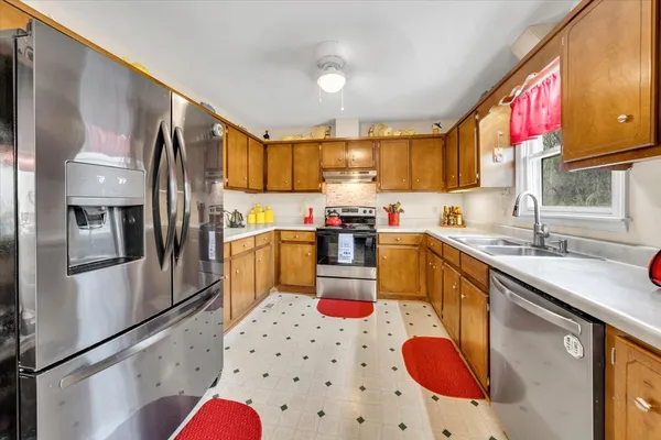 $320,000 | 105 Plain View Drive, Estill Springs, TN 37330