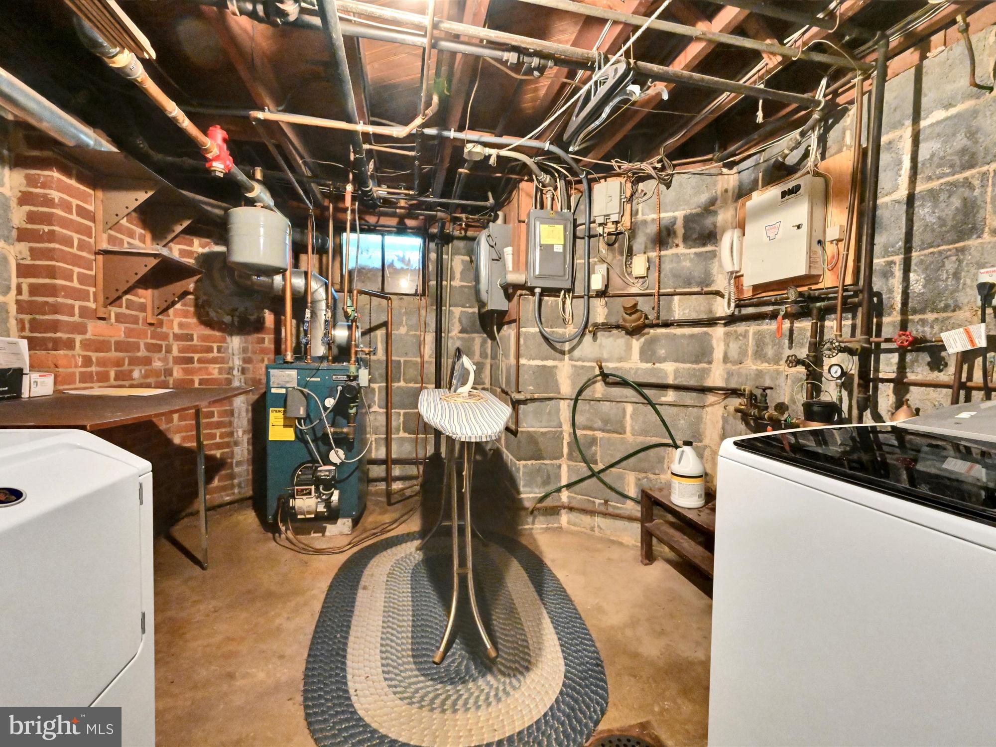 13 Conestoga Road Lancaster, PA 17602 - Photo 32 of 38 Laundry