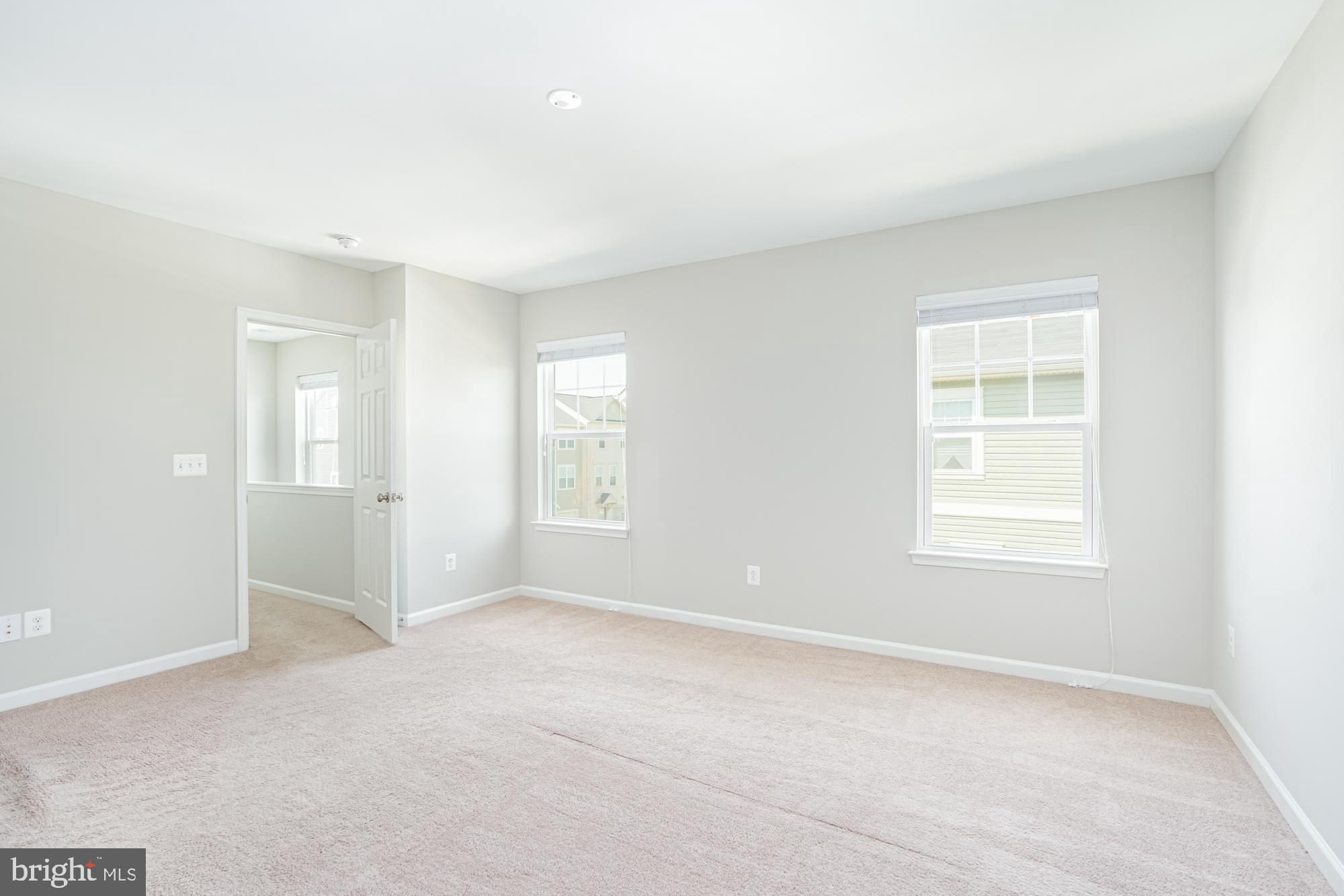 106 Splendor Garden Way Stephenson, VA 22656 - Photo 21 of 31 Bright and airy blank canvas for your vision.