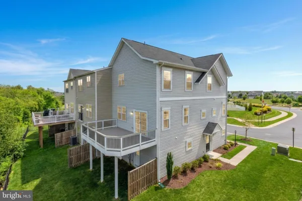 $2,600 | 106 Splendor Garden Way, Stephenson, VA 22656