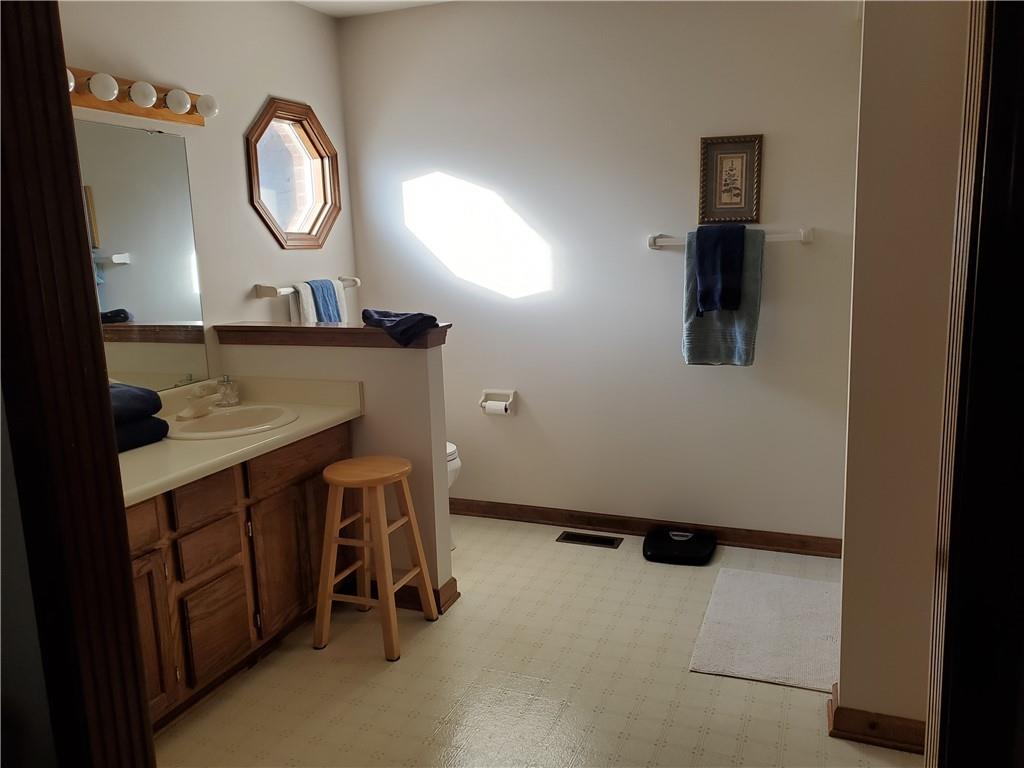 111 Charing Cross Road Indianapolis, IN 46217 - Photo 13 of 16 Gallery Image 13