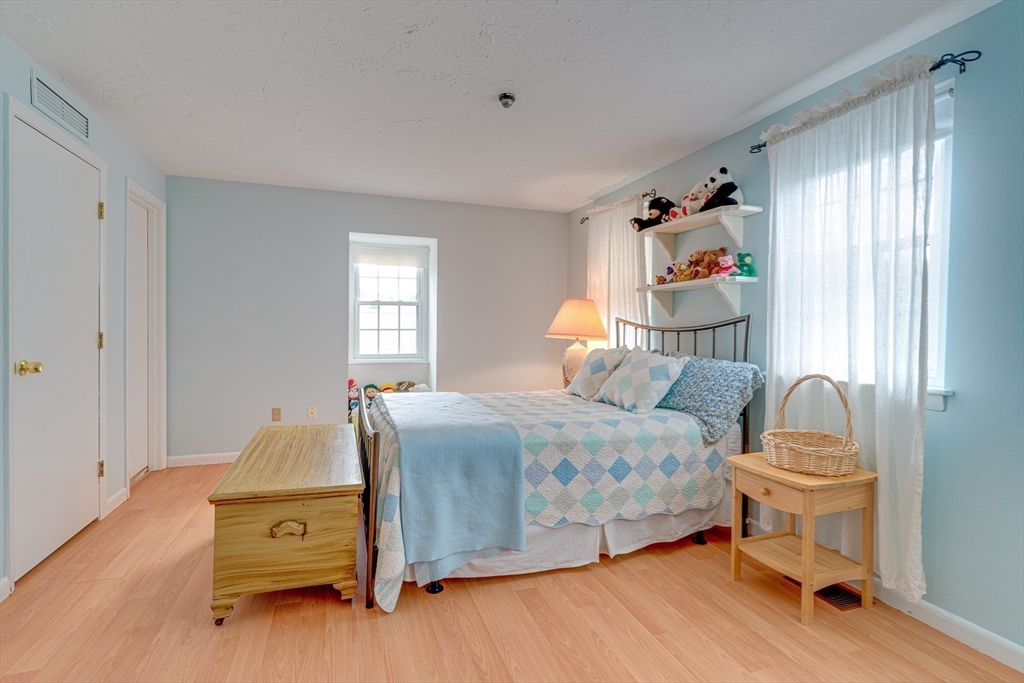 35 Erin Road, Unit 35 Stoughton, MA 02072 - Photo 15 of 19 Gallery Image 15