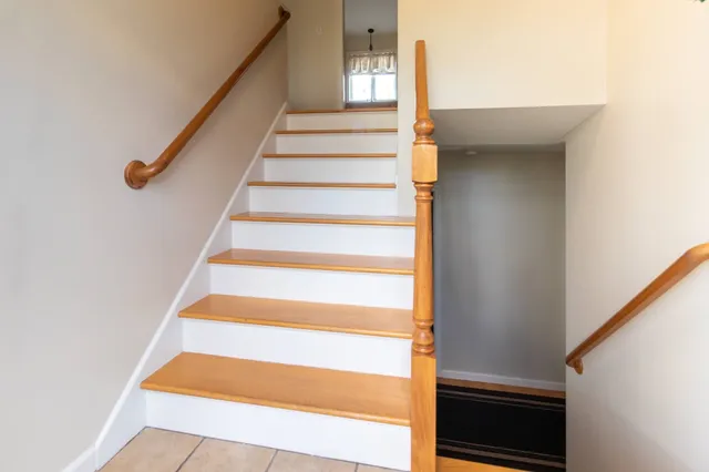 $475,000 | 1001 Suffield Street, Suffield, CT 06078