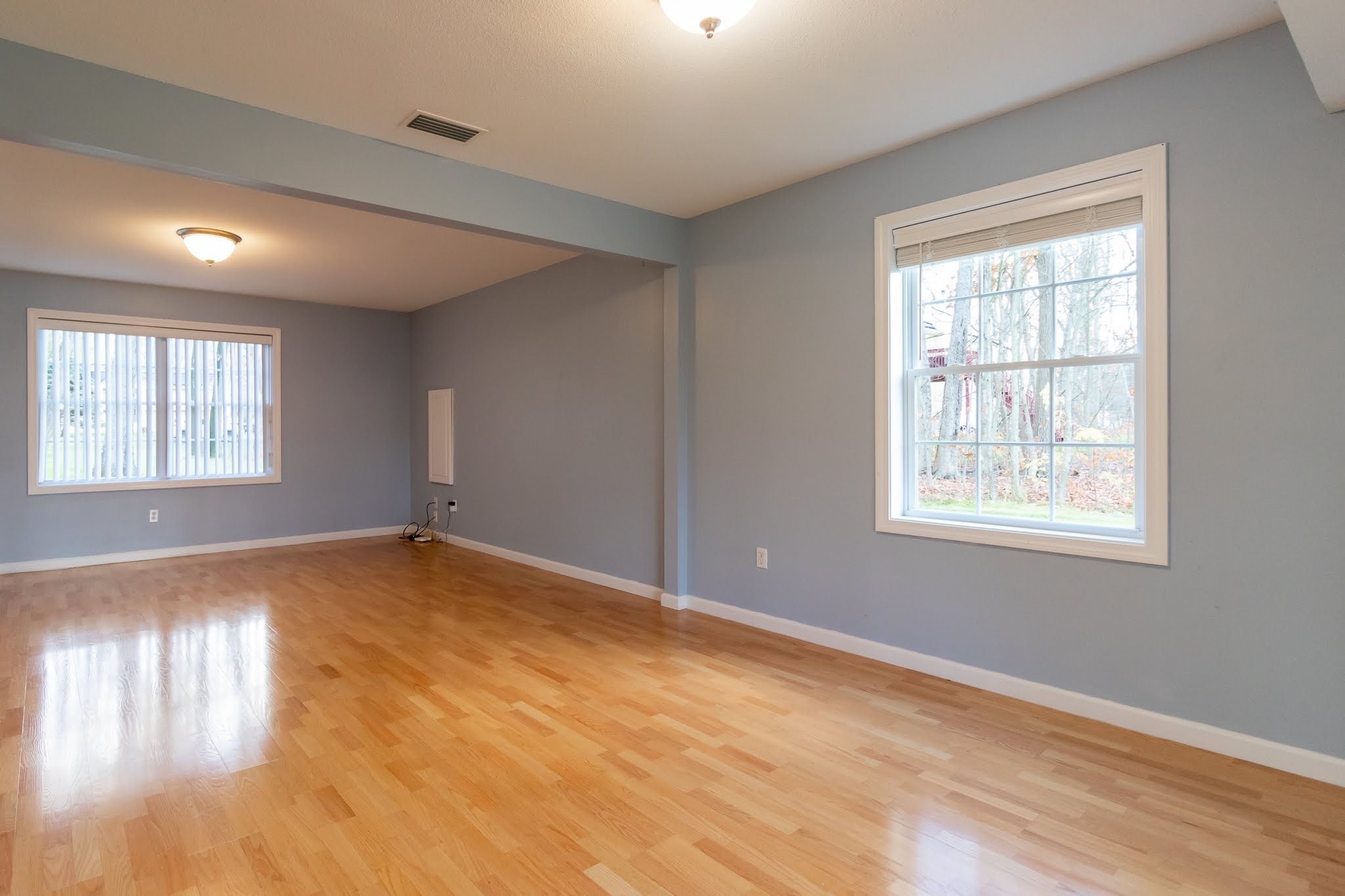 1001 Suffield Street Suffield, CT 06078 - Photo 28 of 36 a view of an empty room and window