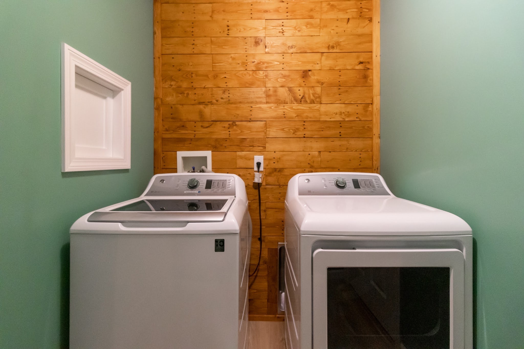 1001 Suffield Street Suffield, CT 06078 - Photo 33 of 36 a utility room with dryer and washer