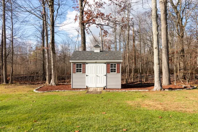 $475,000 | 1001 Suffield Street, Suffield, CT 06078