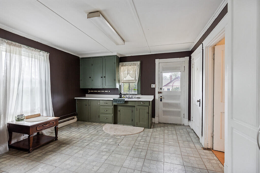 4 Pare Street Waterville, ME 04901 - Photo 29 of 40 29_BP5A1812_DxO_mls