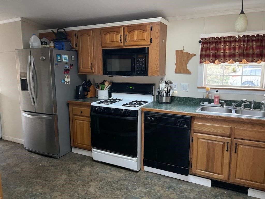 33 West Mountain Road Shaftsbury, VT 05262 - Photo 5 of 33 Gallery Image 5